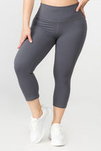 Load image into Gallery viewer, Buttery Soft Capri Activewear  Leggings
