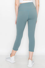 Load image into Gallery viewer, Buttery Soft Capri Activewear Leggings
