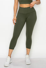 Load image into Gallery viewer, Buttery Soft Capri Activewear Leggings
