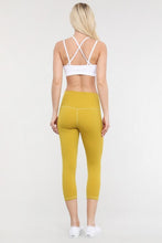 Load image into Gallery viewer, Buttery Soft Capri Activewear Leggings
