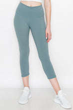 Load image into Gallery viewer, Buttery Soft Capri Activewear Leggings
