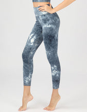 Load image into Gallery viewer, Tie-Dye Seamless High Waisted Leggings
