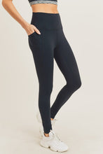 Load image into Gallery viewer, Tapered Band Essential Solid Highwaist Leggings
