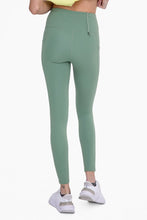 Load image into Gallery viewer, Green -Adjustable Bungee Waist Hiking Leggings
