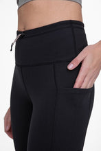 Load image into Gallery viewer, Green -Adjustable Bungee Waist Hiking Leggings
