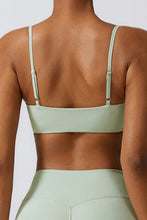 Load image into Gallery viewer, Outside wear quick-drying  sports bras
