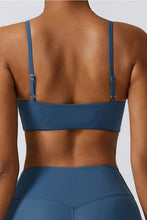 Load image into Gallery viewer, Outside wear quick-drying  sports bras
